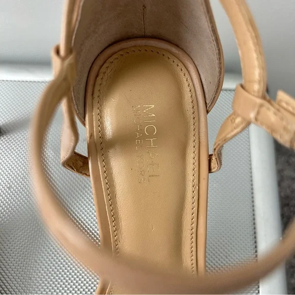 Michael Kors Nude Patent Leather Strappy Heels – Size 7.5 - Picture 6 of 7